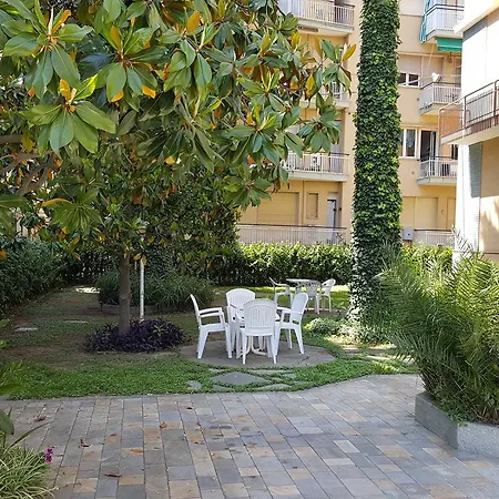 Zurigo מלון דירות *