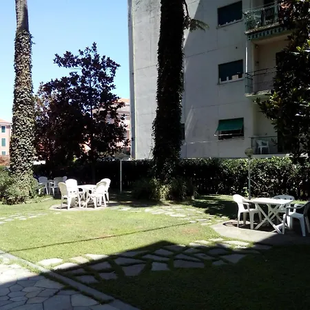 Aparthotel Zurigo Alassio
