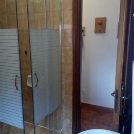 Ξενοδοχείο με διαμερίσματα Zurigo Αλάσιο